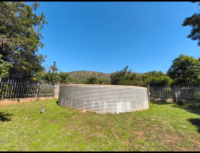 3.50HA SMALLHOLDING FOR SALE IN WATERKLOOF AH